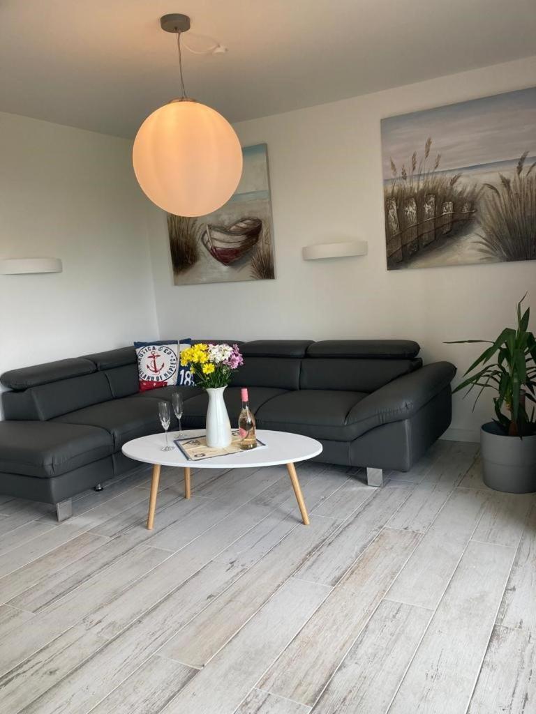 Ferienhof Kolauerhof - Bauernhofurlaub In Grömitz Habitación foto